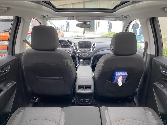 Chevrolet Equinox-5
