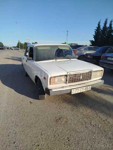 LADA (VAZ) 2107-1