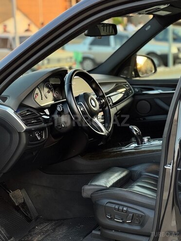 BMW X5-8