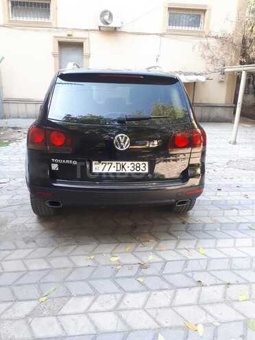 Volkswagen Touareg-2