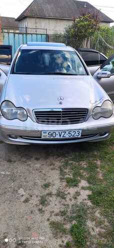 Mercedes C 220-1