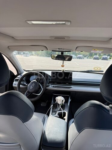 Geely Emgrand-13
