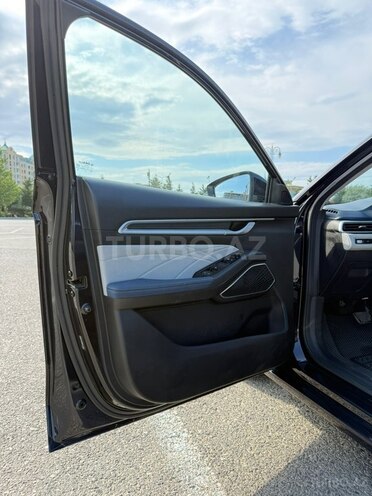 Geely Emgrand-9