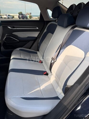 Geely Emgrand-11