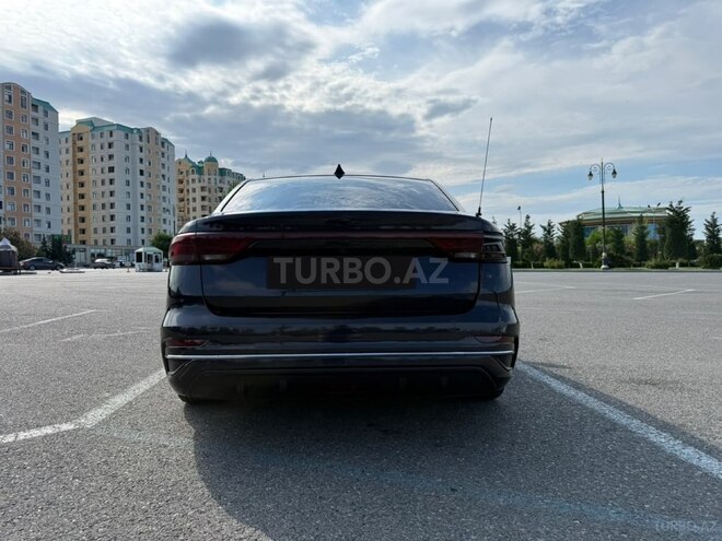 Geely Emgrand-5