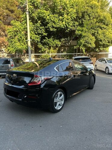 Chevrolet Volt-2
