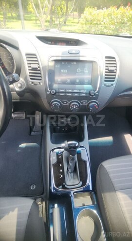 Kia Forte-15