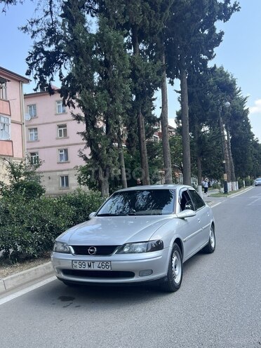 Opel Vectra-1