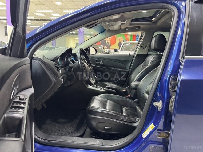 Chevrolet Cruze-6
