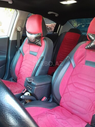 Kia Rio-11