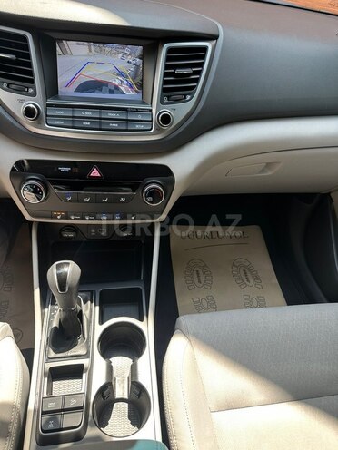 Hyundai Tucson-6