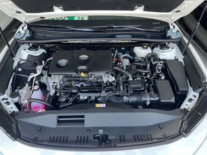 Toyota Camry-28