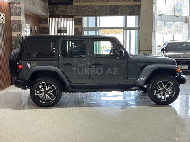 Jeep Wrangler-7