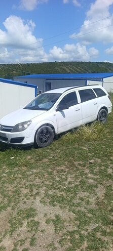 Opel Astra-10