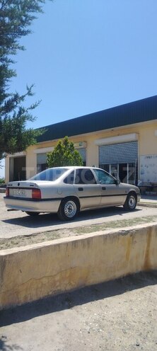 Opel Vectra-5