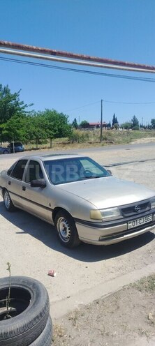 Opel Vectra-2