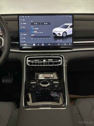 Geely Galaxy A7-15