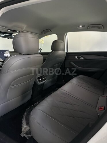 Geely Galaxy A7-20