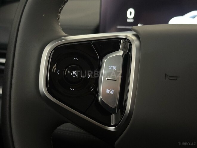 Geely Galaxy A7-24