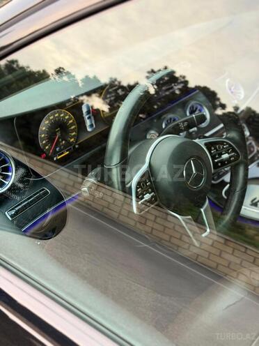 Mercedes E 220 d-8