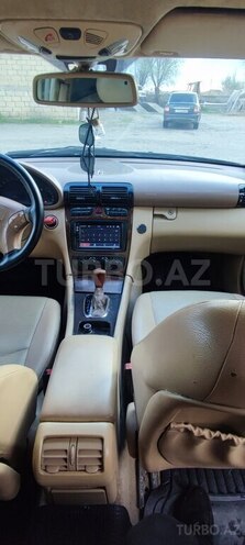 Mercedes C 240-3