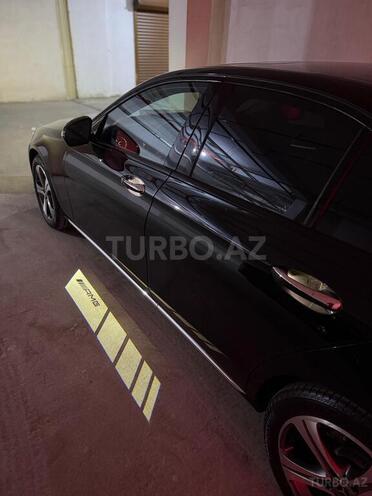 Mercedes E 220 d-9