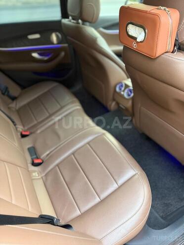 Mercedes E 220 d-13