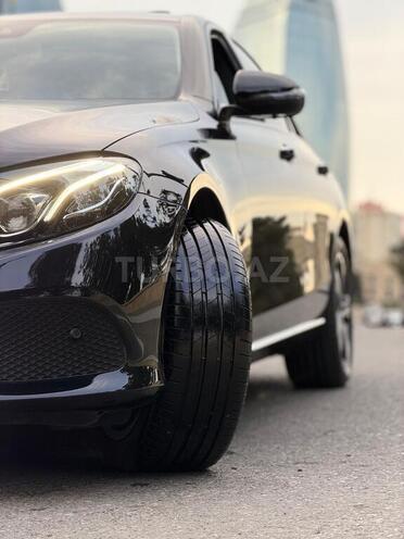 Mercedes E 220 d-14