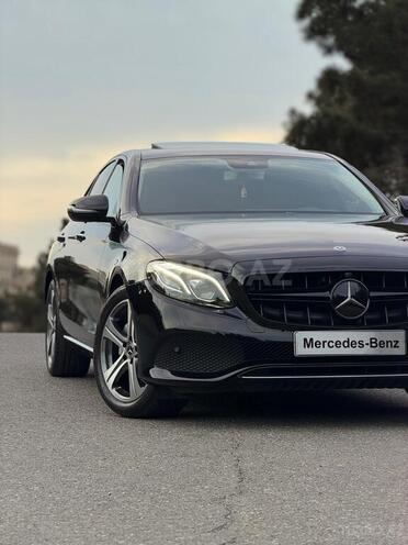 Mercedes E 220 d-15