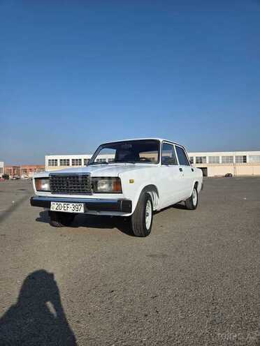 LADA (VAZ) 2107-1