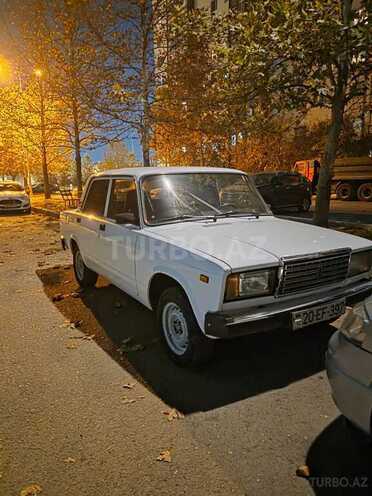 LADA (VAZ) 2107-2