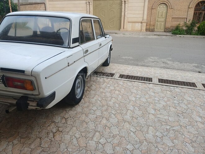 LADA (VAZ) 2106-4