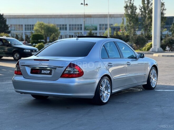 Mercedes E 220-3