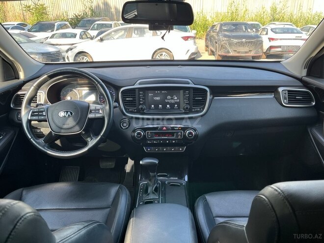 Kia Sorento-3