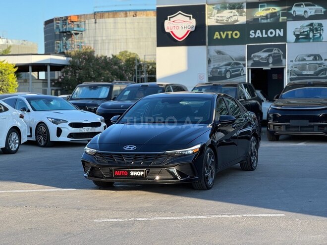 Hyundai Elantra-14