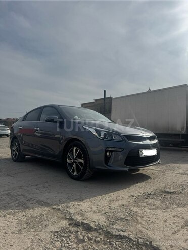 Kia Rio-2