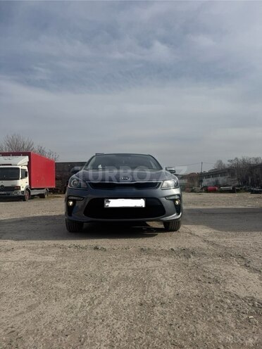 Kia Rio-3