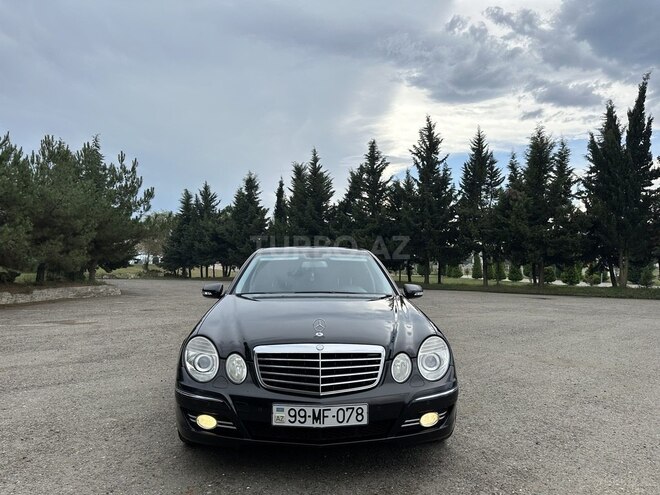 Mercedes E 220-4
