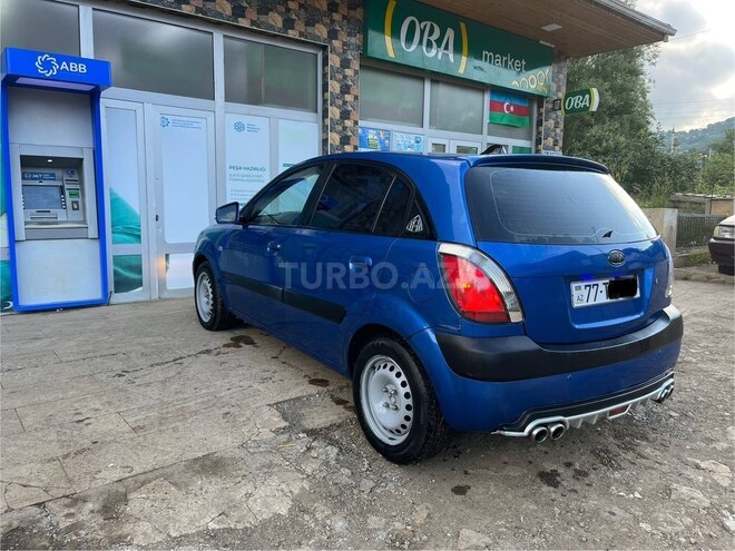 Kia Rio-3