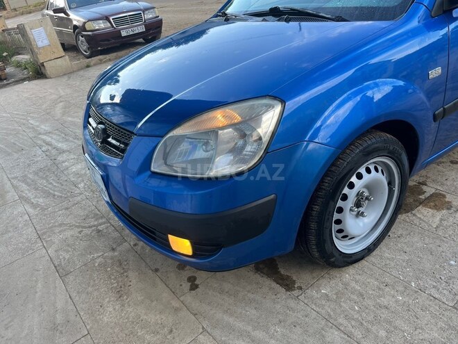 Kia Rio-9