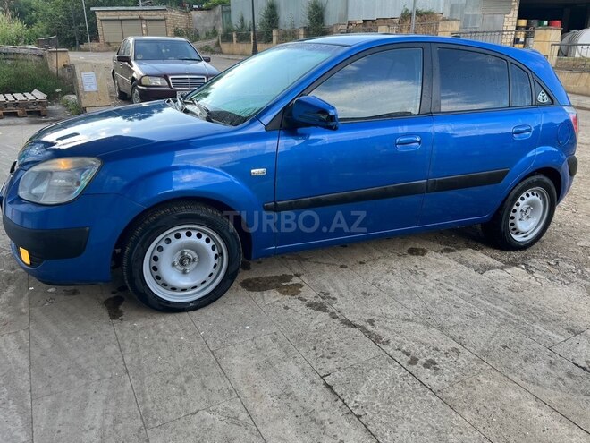 Kia Rio-8