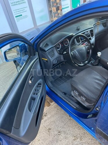Kia Rio-6