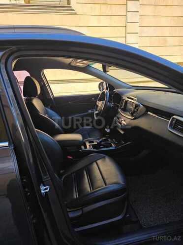Kia Sorento-10