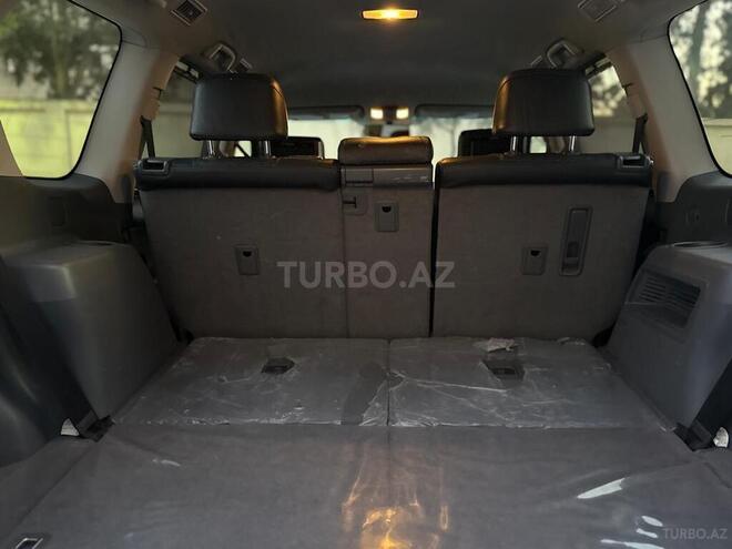 Toyota Land Cruiser Prado-18