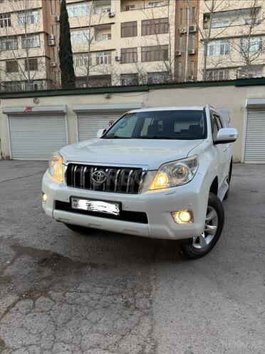 Toyota Land Cruiser Prado-1