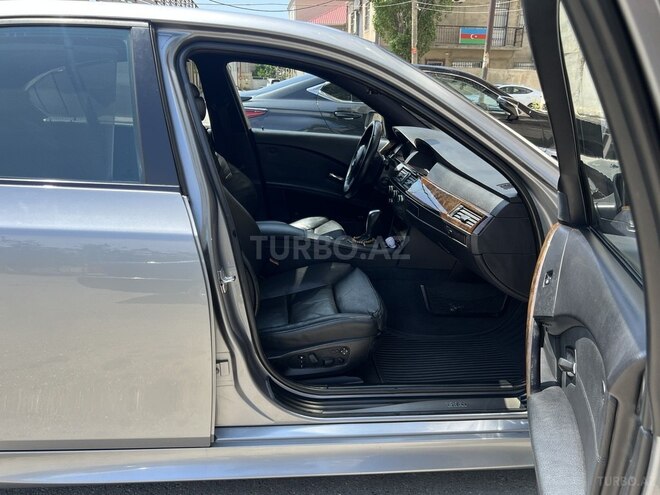 BMW 530-10