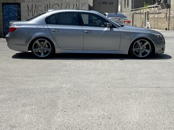 BMW 530-8