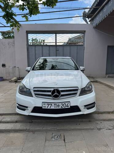 Mercedes C 250 4MATIC-1