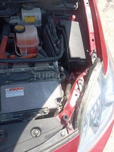 Toyota Prius-10