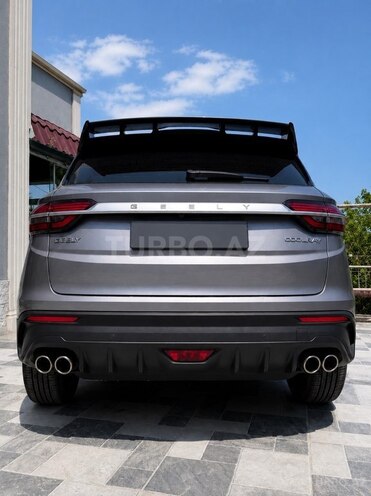 Geely Coolray-3